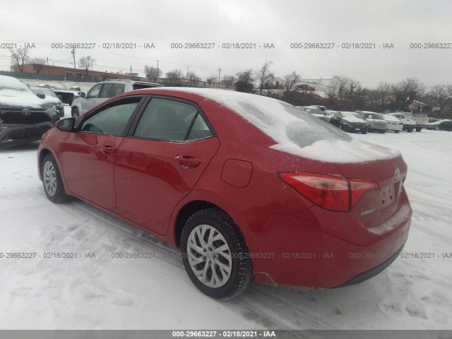 Photo 2 VIN: 2T1BURHE6JC092420 - TOYOTA COROLLA 