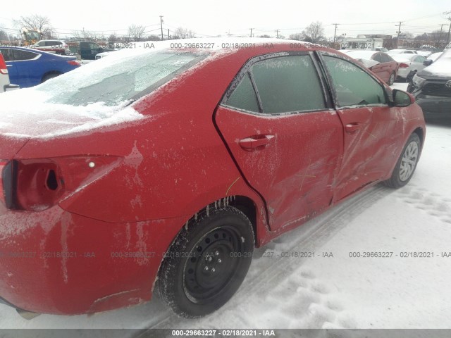 Photo 5 VIN: 2T1BURHE6JC092420 - TOYOTA COROLLA 