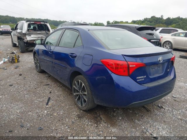 Photo 2 VIN: 2T1BURHE6JC977880 - TOYOTA COROLLA 