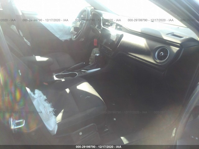 Photo 4 VIN: 2T1BURHE6KC137468 - TOYOTA COROLLA 