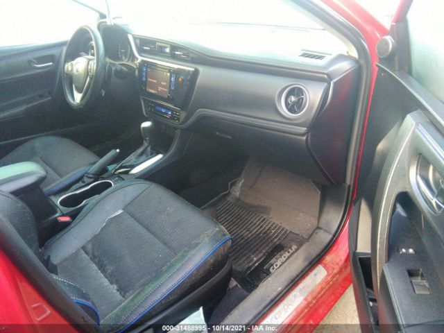 Photo 4 VIN: 2T1BURHE6KC137986 - TOYOTA COROLLA 