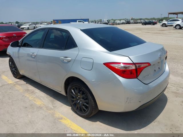 Photo 2 VIN: 2T1BURHE6KC146736 - TOYOTA COROLLA 