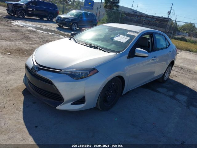 Photo 1 VIN: 2T1BURHE6KC204067 - TOYOTA COROLLA 