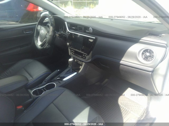 Photo 4 VIN: 2T1BURHE6KC212024 - TOYOTA COROLLA 