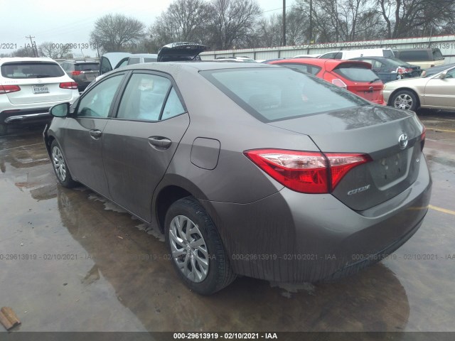 Photo 2 VIN: 2T1BURHE6KC217420 - TOYOTA COROLLA 