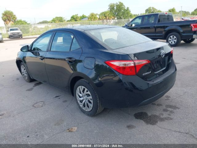 Photo 2 VIN: 2T1BURHE6KC236081 - TOYOTA COROLLA 