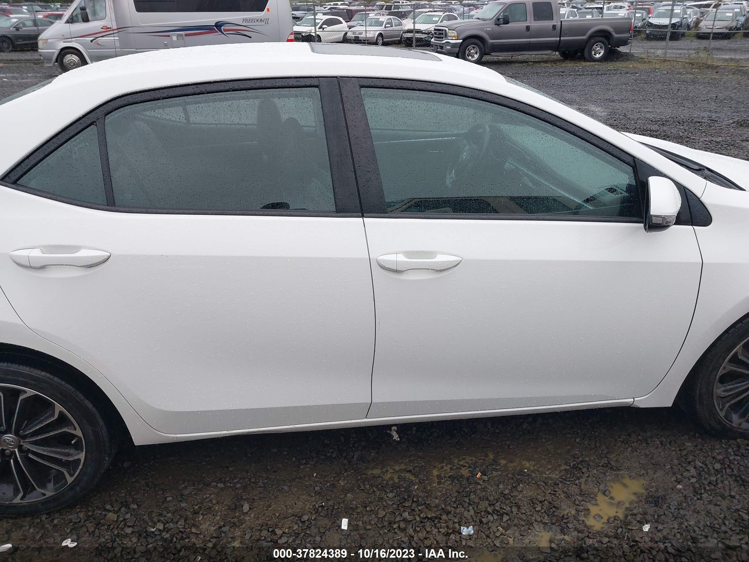 Photo 13 VIN: 2T1BURHE7FC237925 - TOYOTA COROLLA 