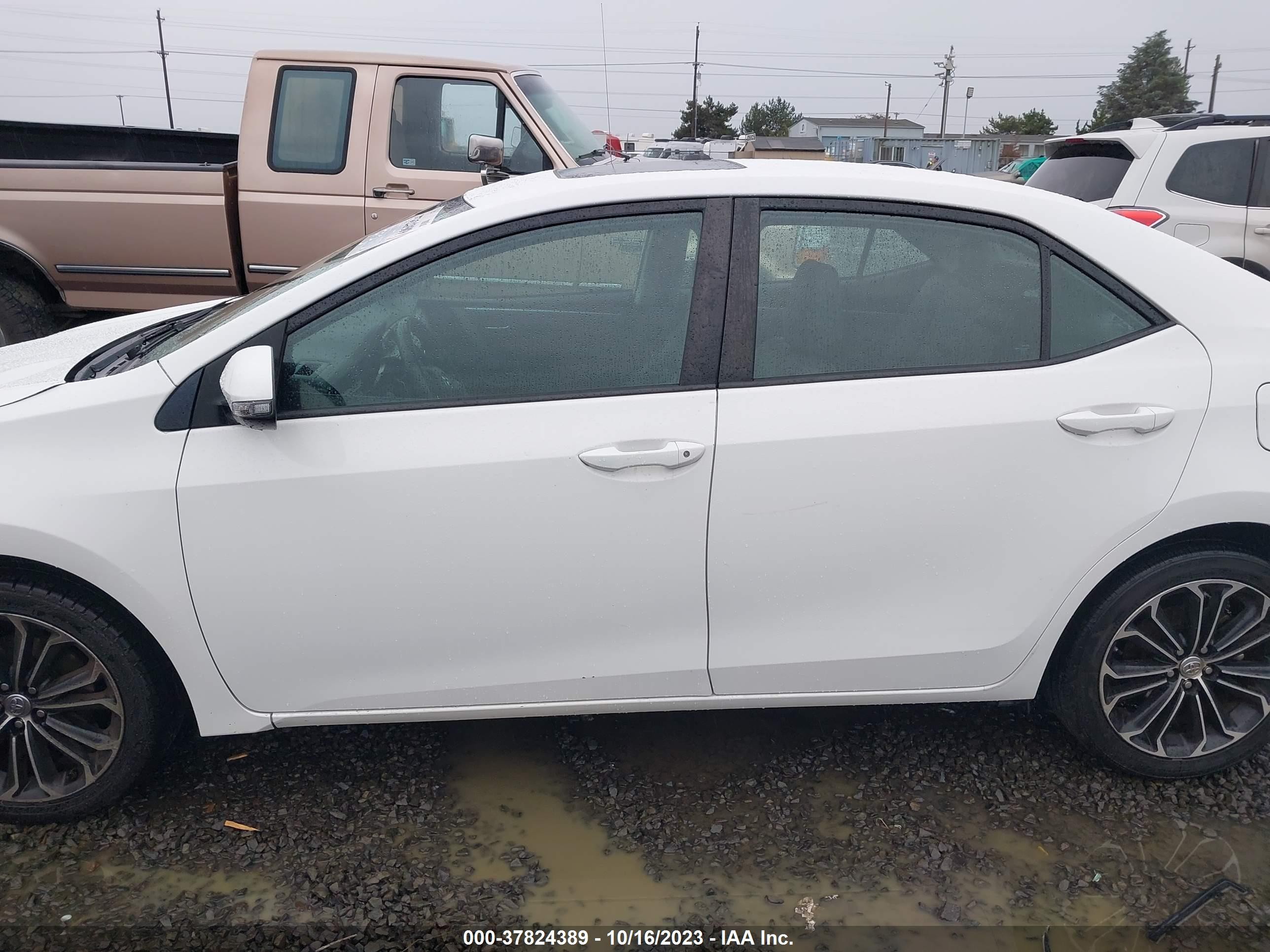 Photo 14 VIN: 2T1BURHE7FC237925 - TOYOTA COROLLA 