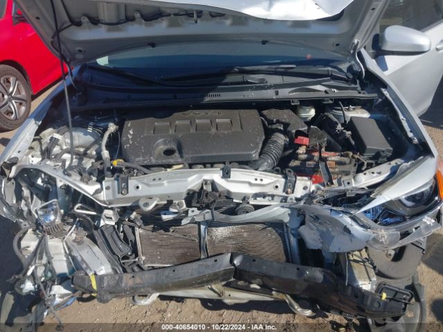 Photo 9 VIN: 2T1BURHE7FC256765 - TOYOTA COROLLA 