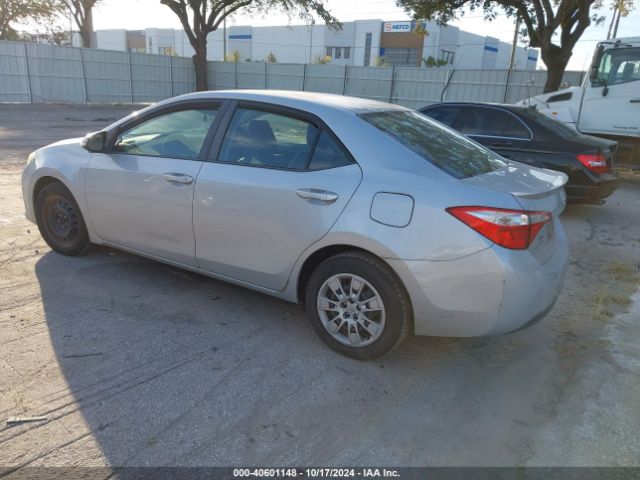 Photo 2 VIN: 2T1BURHE7FC388358 - TOYOTA COROLLA 