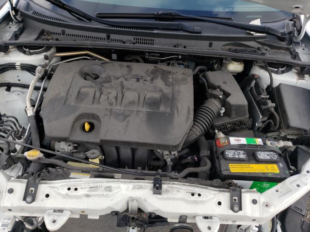 Photo 6 VIN: 2T1BURHE7FC425621 - TOYOTA COROLLA L 