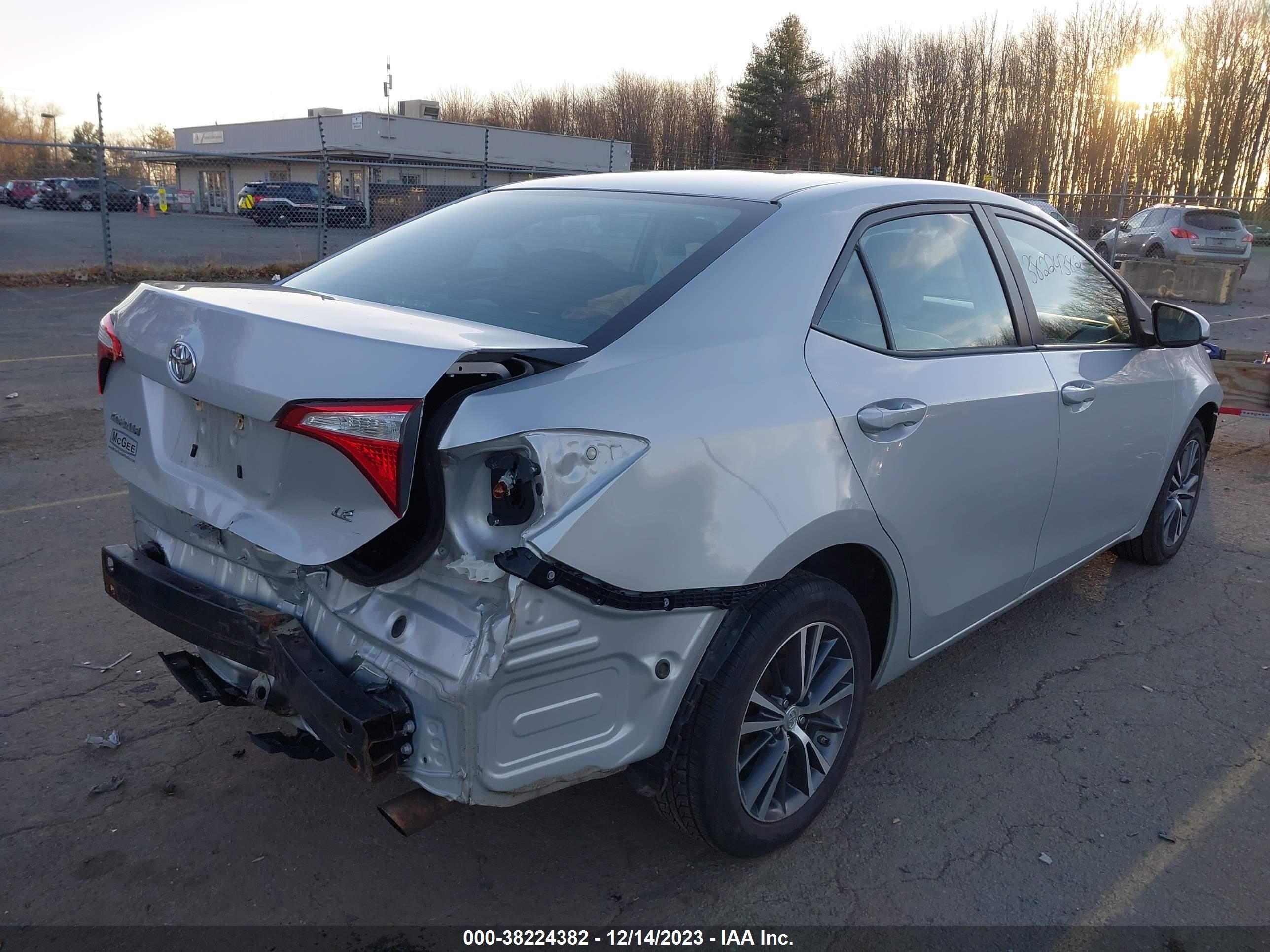 Photo 3 VIN: 2T1BURHE7GC498456 - TOYOTA COROLLA 