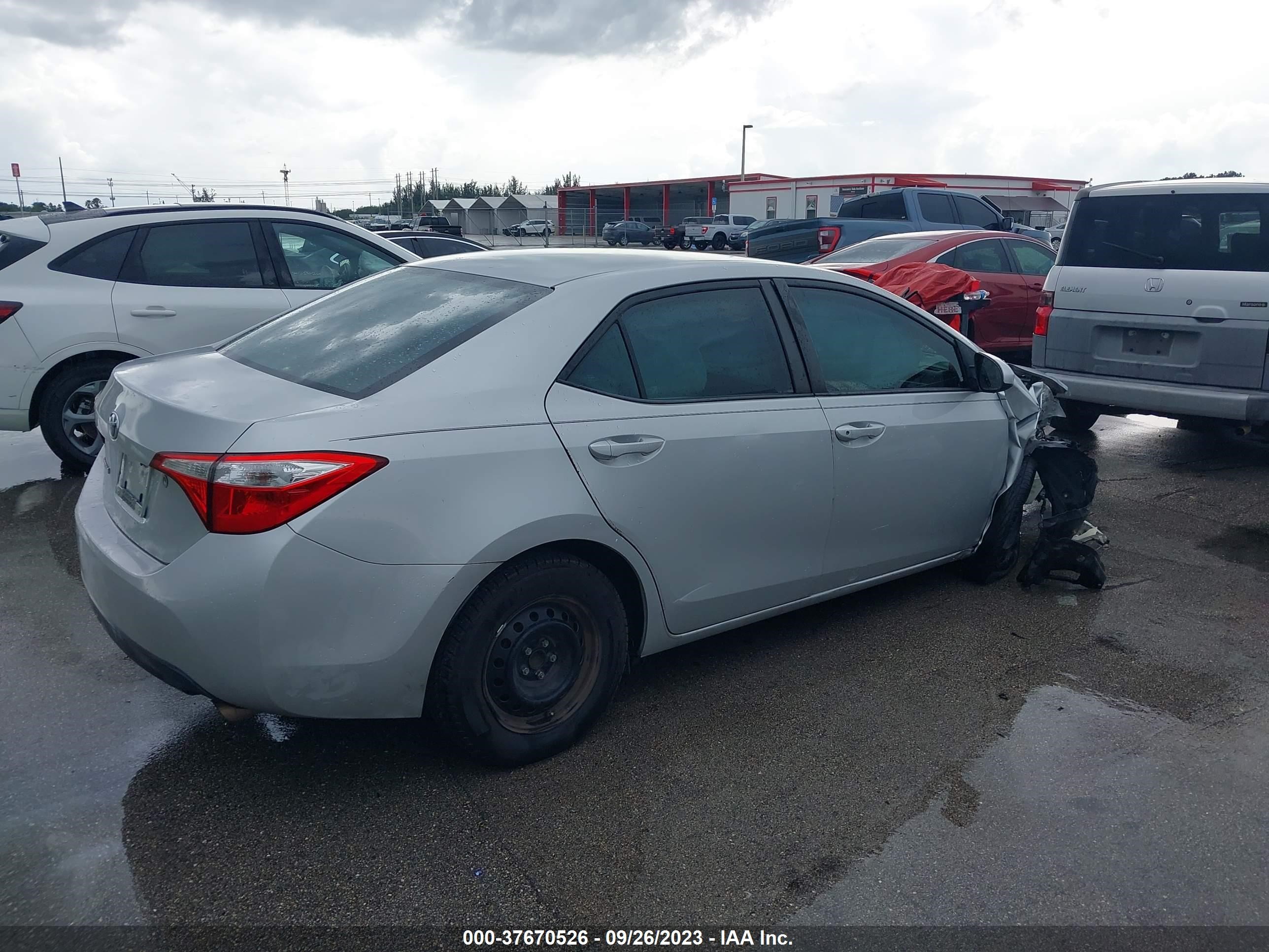 Photo 3 VIN: 2T1BURHE7GC515983 - TOYOTA COROLLA 