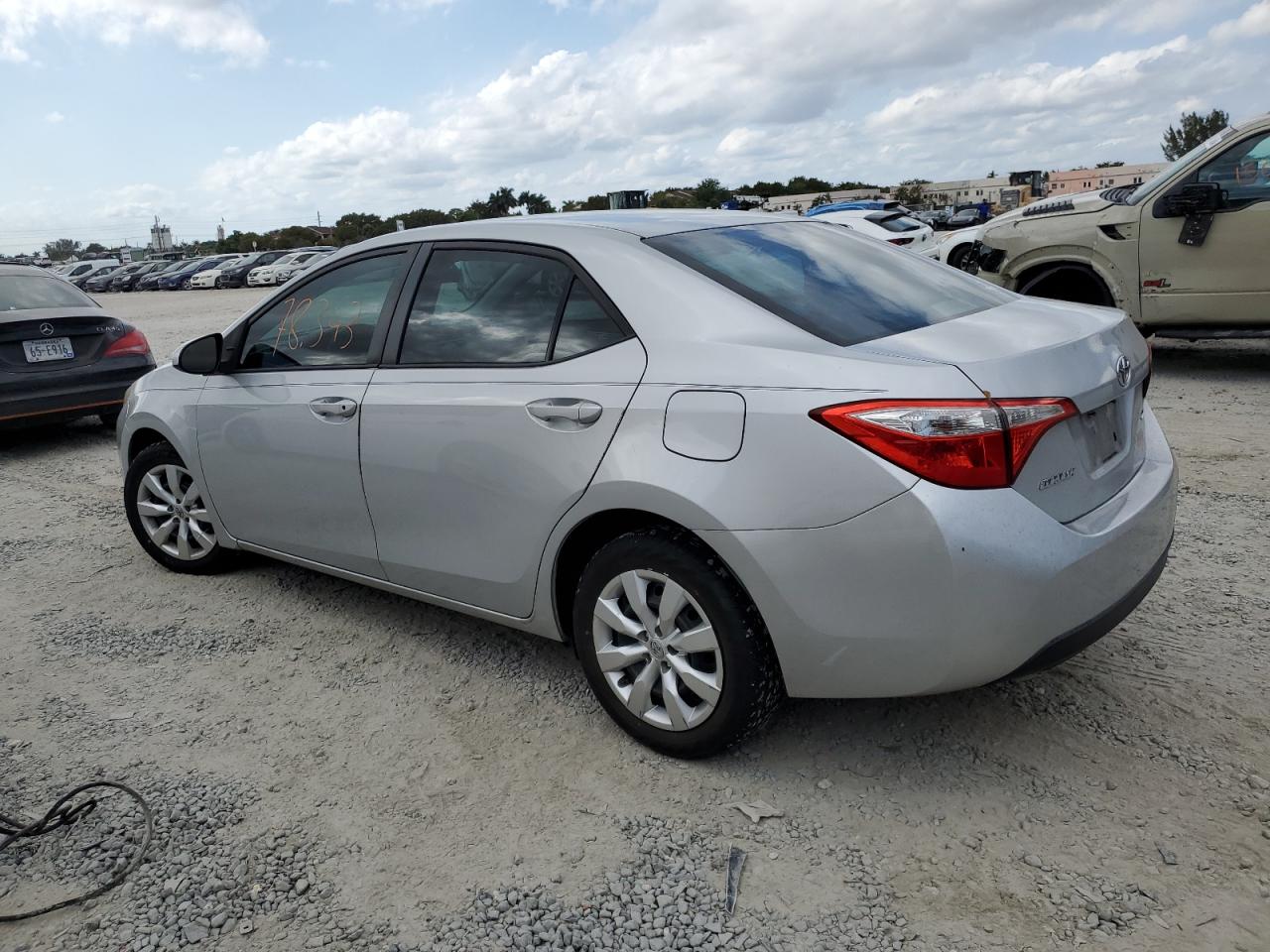 Photo 1 VIN: 2T1BURHE7GC633953 - TOYOTA COROLLA 