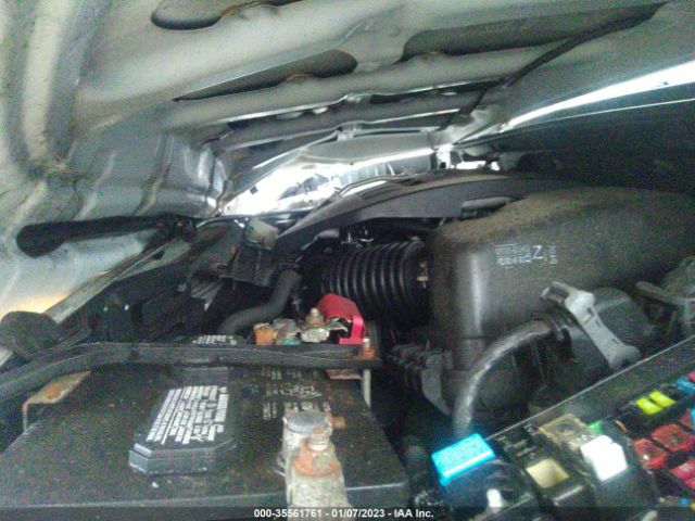 Photo 9 VIN: 2T1BURHE7GC640997 - TOYOTA COROLLA 