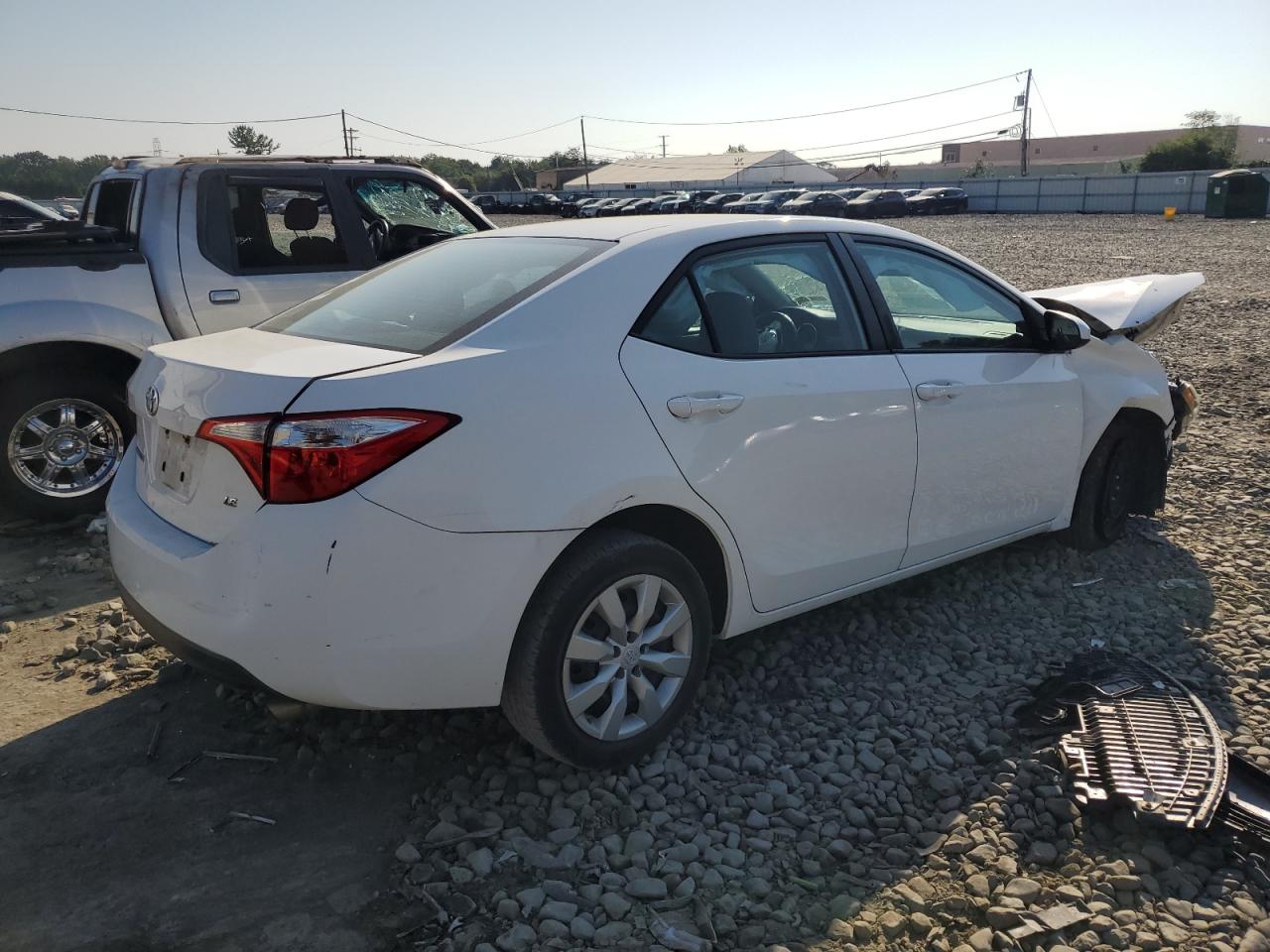 Photo 2 VIN: 2T1BURHE7GC713558 - TOYOTA COROLLA 