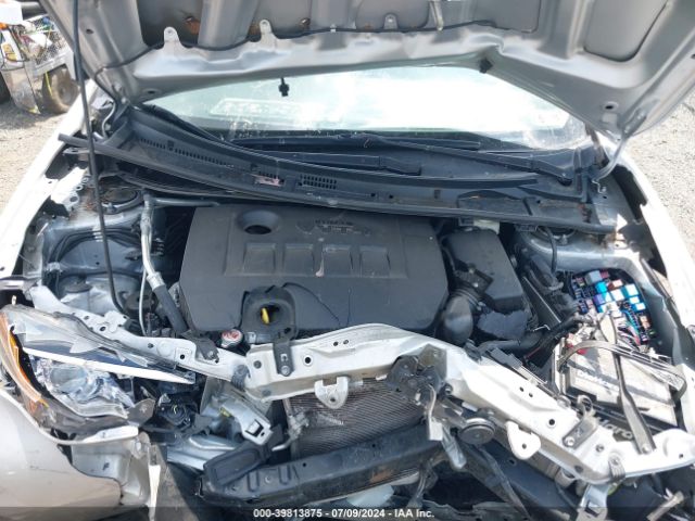 Photo 9 VIN: 2T1BURHE7JC017127 - TOYOTA COROLLA 