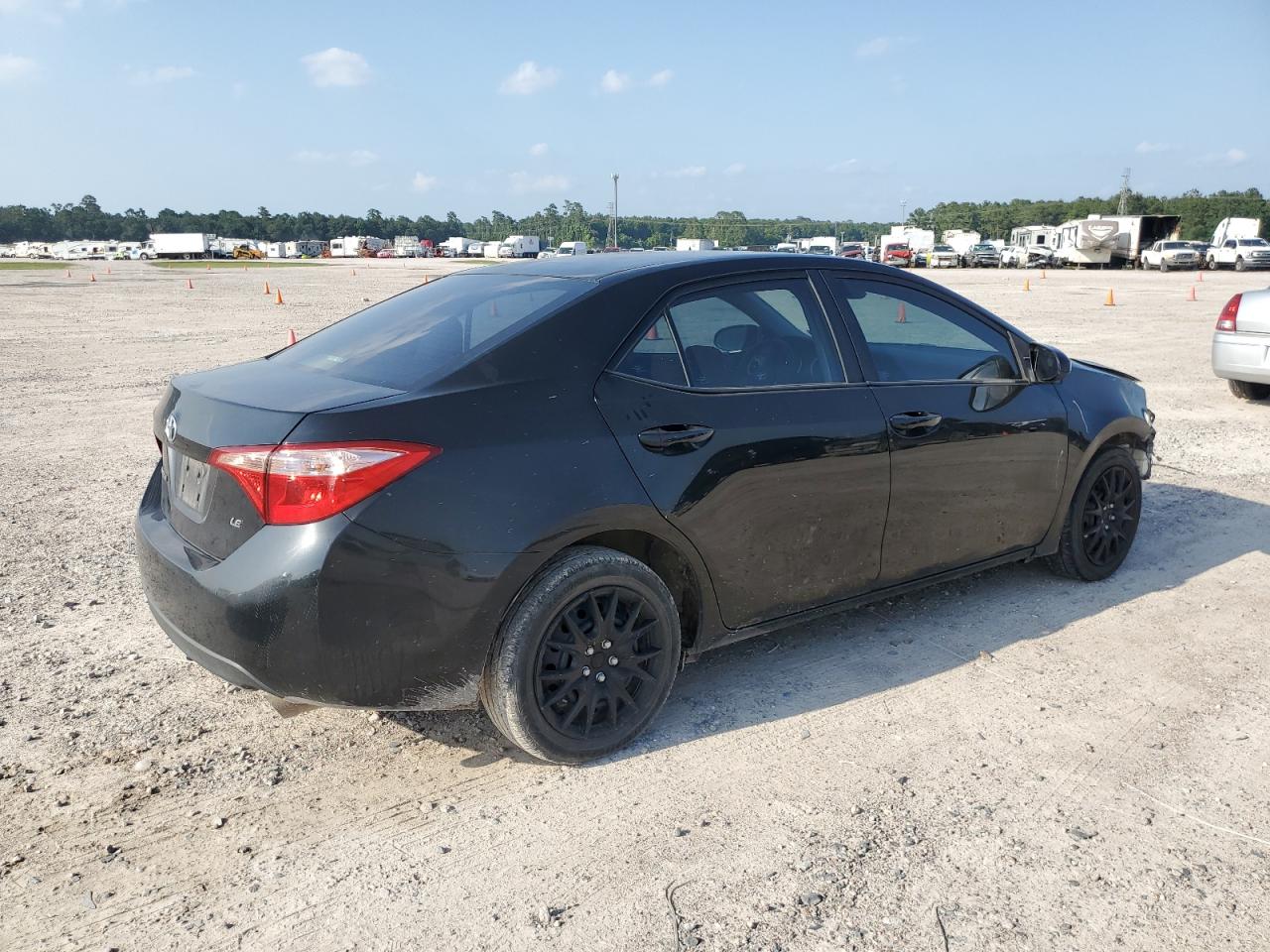 Photo 2 VIN: 2T1BURHE7JC027480 - TOYOTA COROLLA 