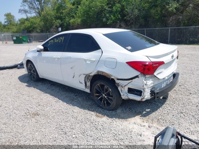 Photo 2 VIN: 2T1BURHE7JC029486 - TOYOTA COROLLA 