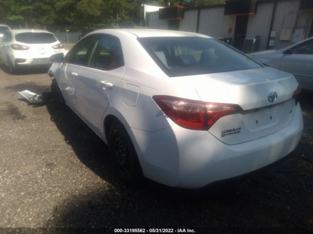 Photo 2 VIN: 2T1BURHE7JC036454 - TOYOTA COROLLA 