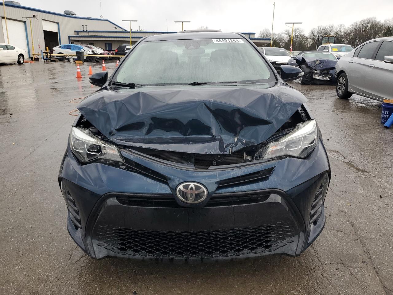 Photo 4 VIN: 2T1BURHE7JC038544 - TOYOTA COROLLA 