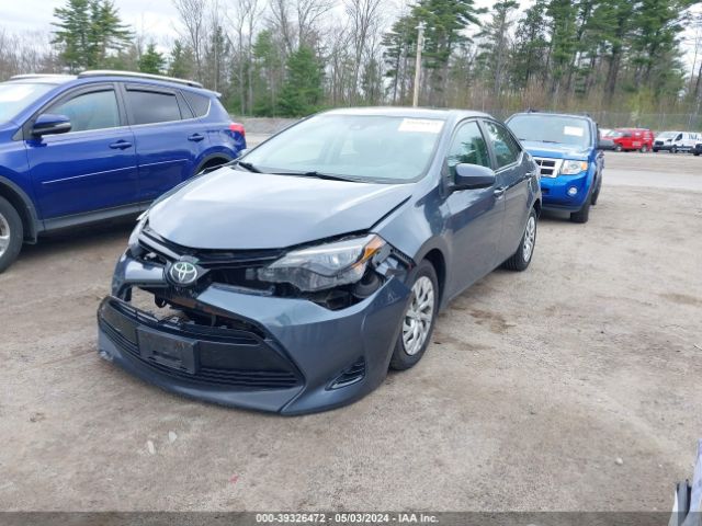 Photo 1 VIN: 2T1BURHE7JC045221 - TOYOTA COROLLA 