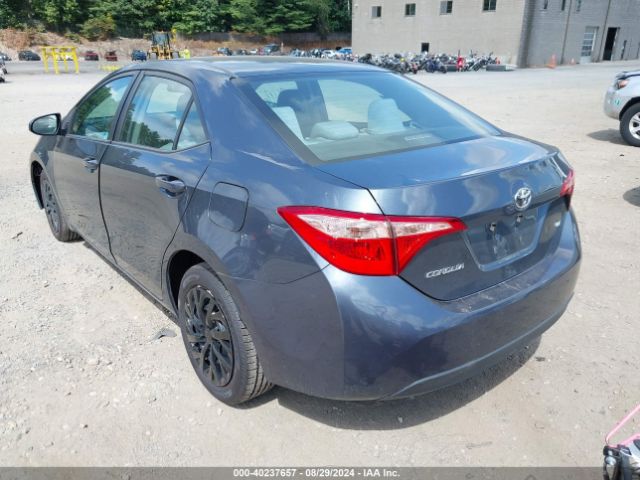 Photo 2 VIN: 2T1BURHE7JC045221 - TOYOTA COROLLA 