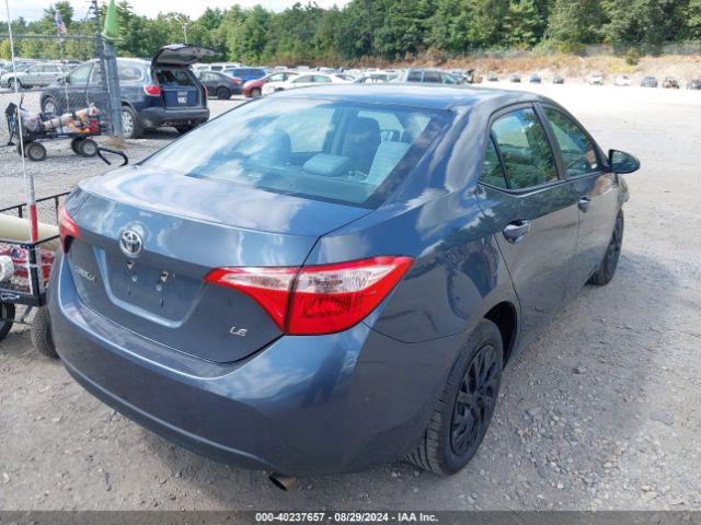 Photo 3 VIN: 2T1BURHE7JC045221 - TOYOTA COROLLA 