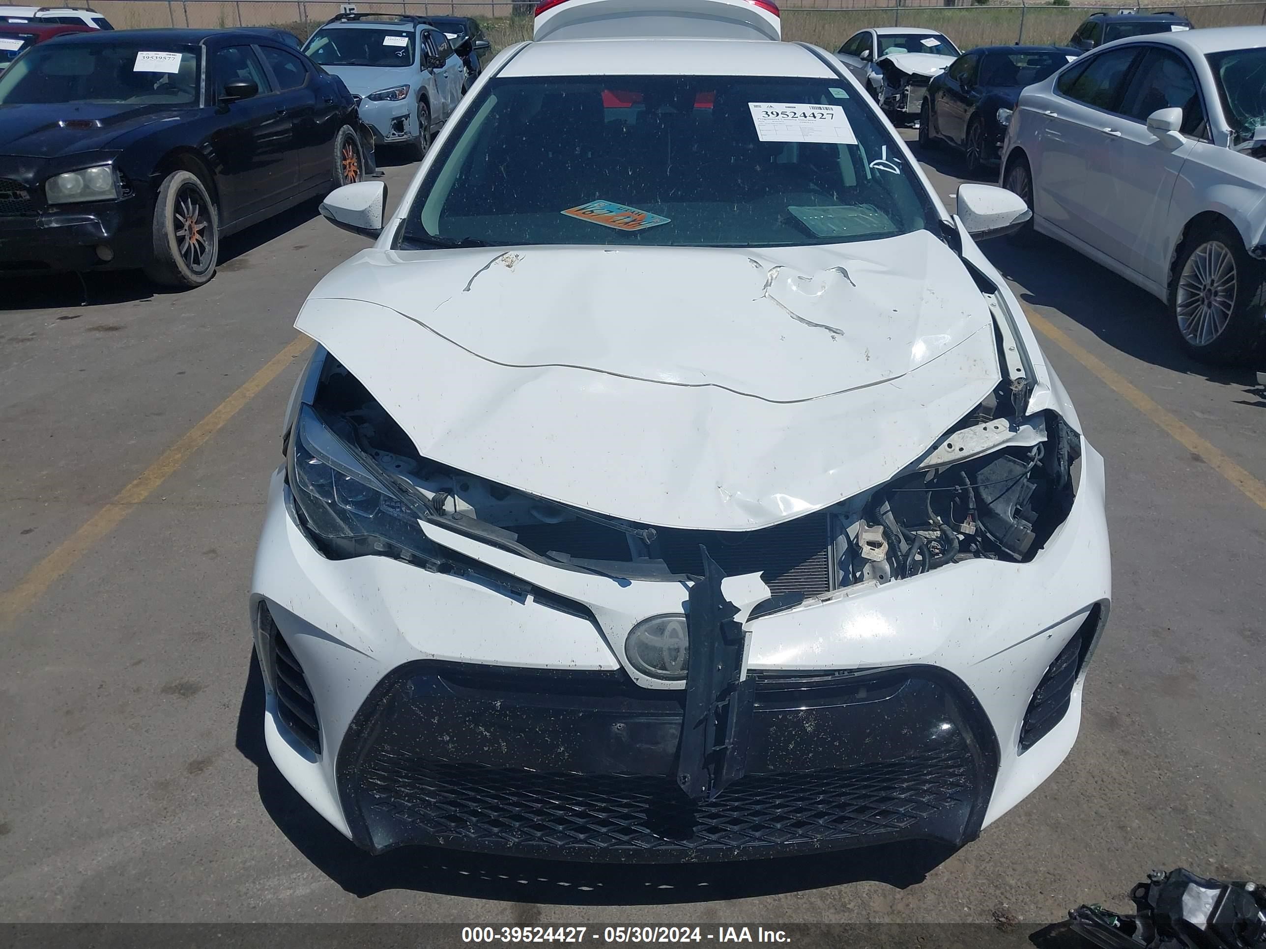 Photo 12 VIN: 2T1BURHE7JC046353 - TOYOTA COROLLA 