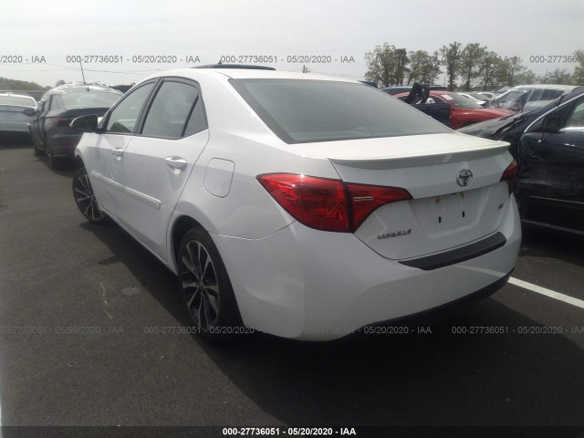 Photo 2 VIN: 2T1BURHE7JC063038 - TOYOTA COROLLA 