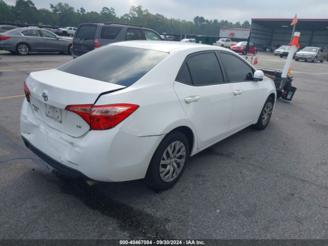 Photo 3 VIN: 2T1BURHE7JC065369 - TOYOTA COROLLA 