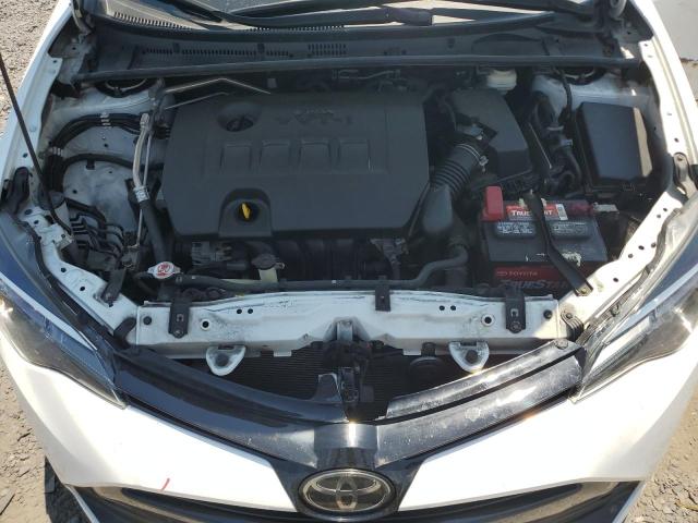 Photo 10 VIN: 2T1BURHE7JC077957 - TOYOTA COROLLA L 