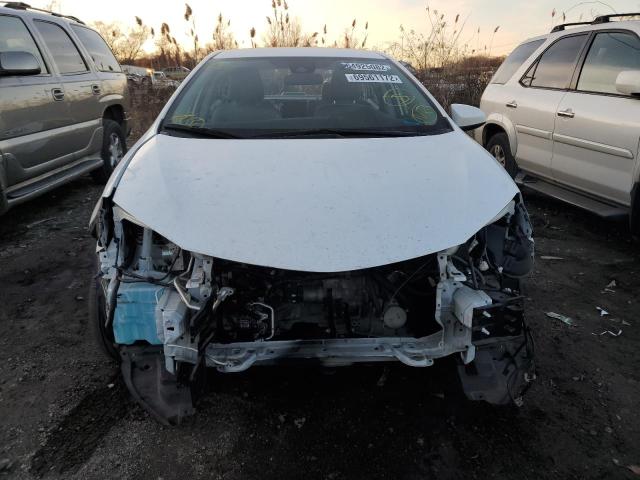 Photo 4 VIN: 2T1BURHE7JC079174 - TOYOTA COROLLA L 