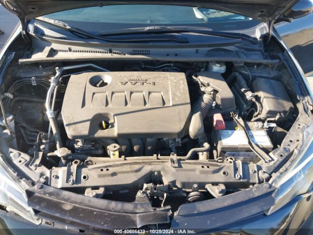 Photo 9 VIN: 2T1BURHE7JC093883 - TOYOTA COROLLA 