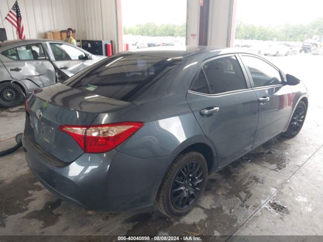 Photo 3 VIN: 2T1BURHE7JC112495 - TOYOTA COROLLA 