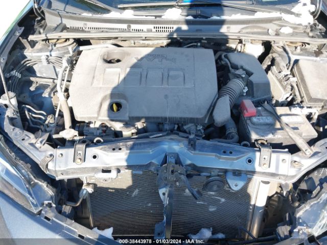 Photo 9 VIN: 2T1BURHE7JC972364 - TOYOTA COROLLA 