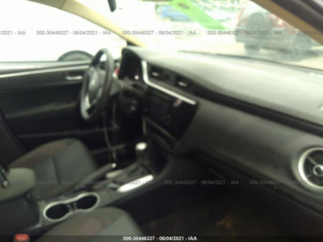 Photo 4 VIN: 2T1BURHE7JC984725 - TOYOTA COROLLA 