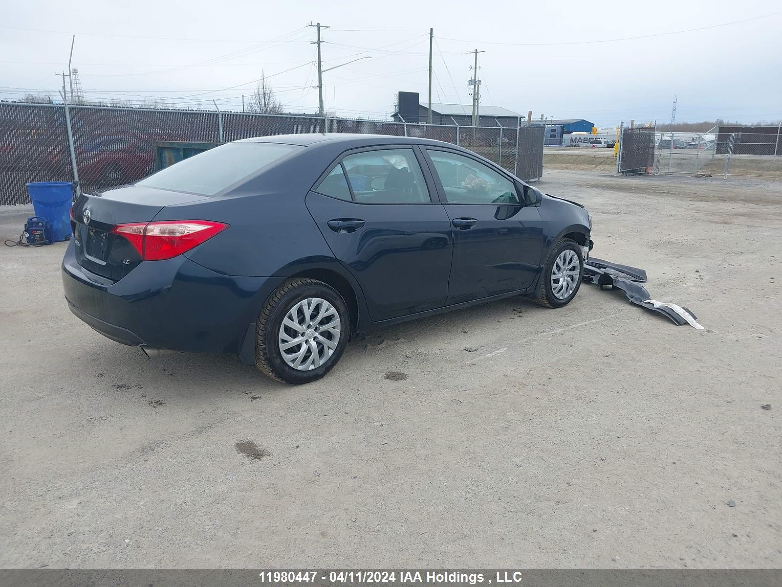 Photo 3 VIN: 2T1BURHE7KC126074 - TOYOTA COROLLA 