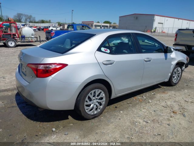 Photo 3 VIN: 2T1BURHE7KC179180 - TOYOTA COROLLA 