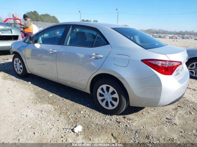 Photo 2 VIN: 2T1BURHE7KC225638 - TOYOTA COROLLA 