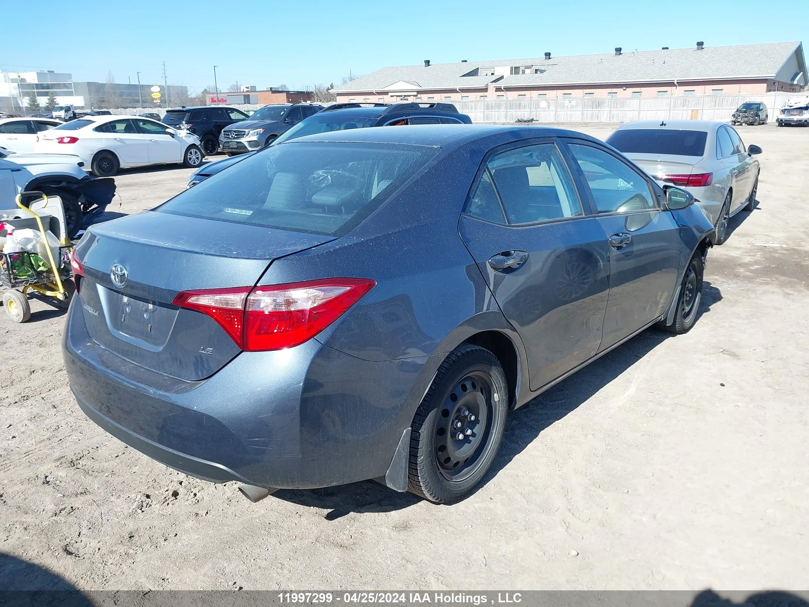 Photo 3 VIN: 2T1BURHE7KC233836 - TOYOTA COROLLA 