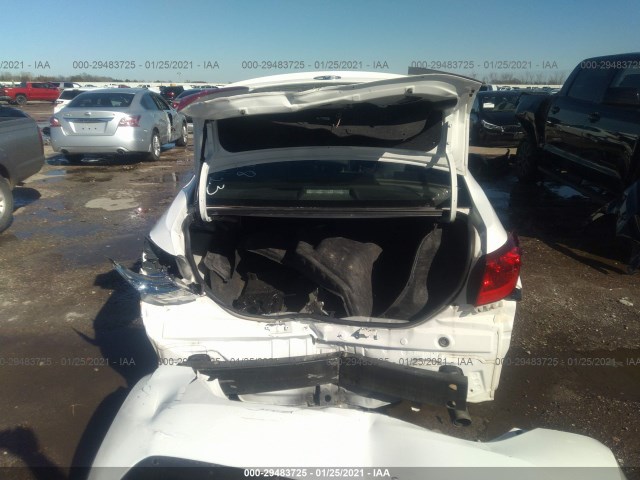 Photo 5 VIN: 2T1BURHE7KC242780 - TOYOTA COROLLA 