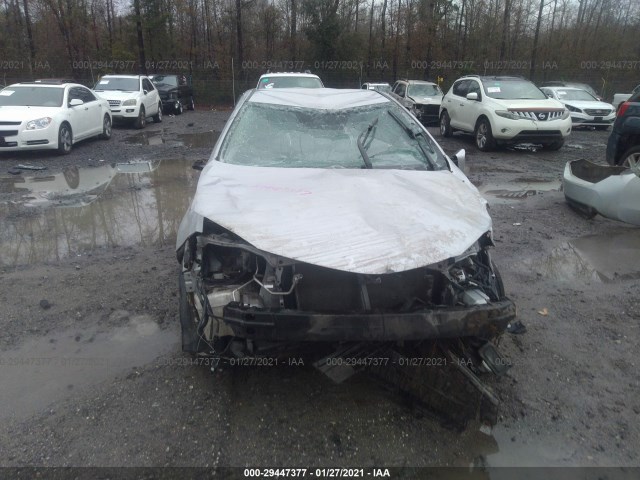 Photo 5 VIN: 2T1BURHE8EC010063 - TOYOTA COROLLA 