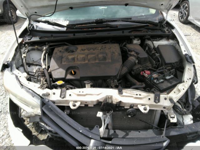 Photo 9 VIN: 2T1BURHE8EC046321 - TOYOTA COROLLA 