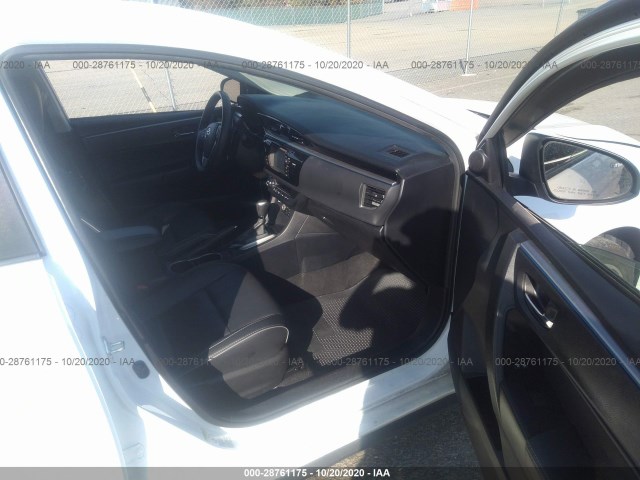 Photo 4 VIN: 2T1BURHE8EC126556 - TOYOTA COROLLA 