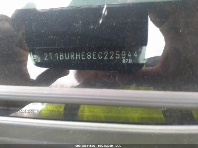 Photo 8 VIN: 2T1BURHE8EC225944 - TOYOTA COROLLA 