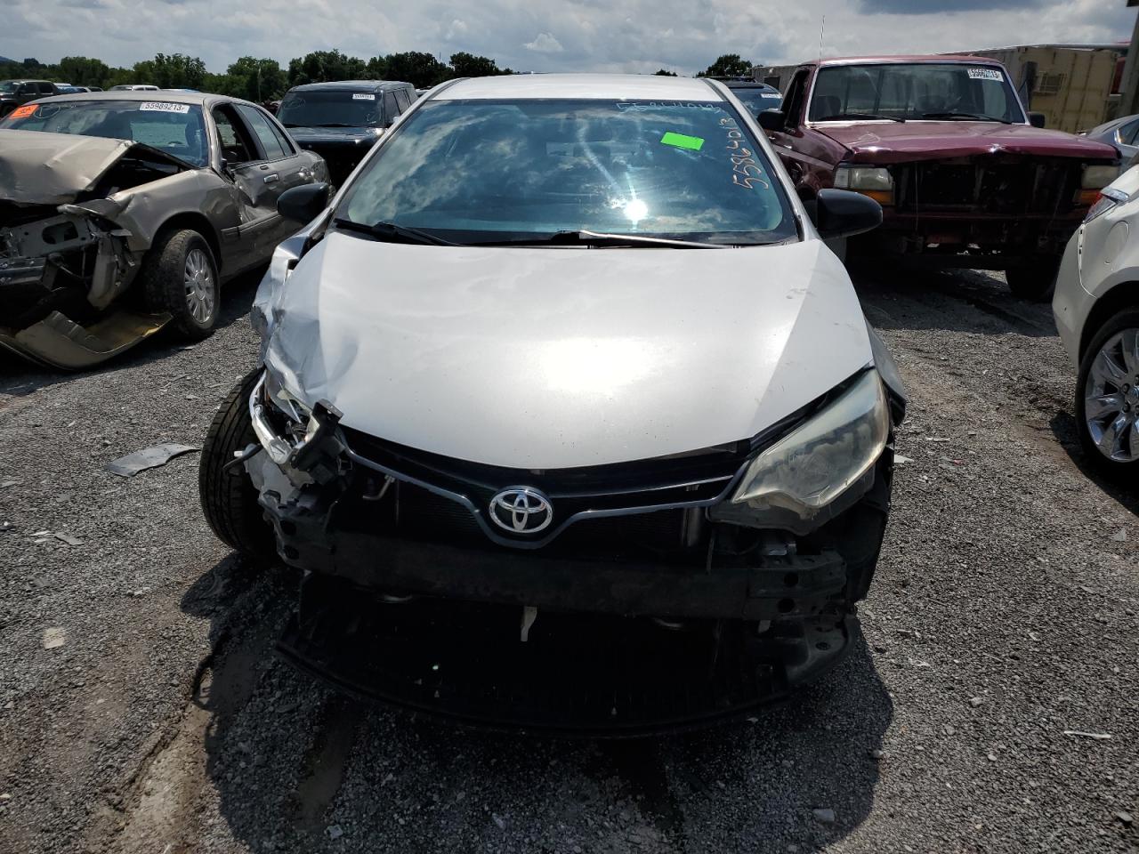 Photo 4 VIN: 2T1BURHE8FC248464 - TOYOTA COROLLA 