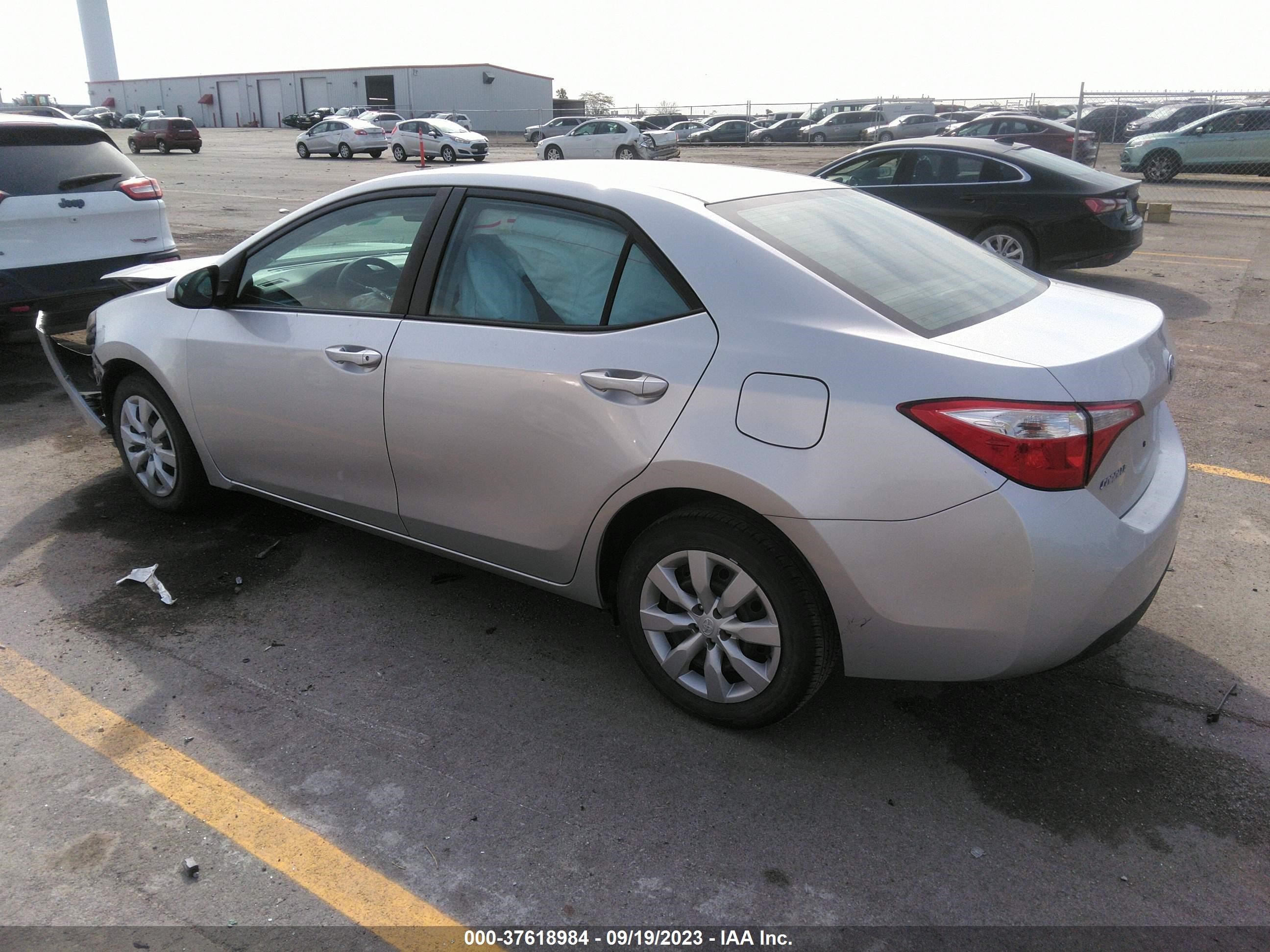 Photo 13 VIN: 2T1BURHE8FC255172 - TOYOTA COROLLA 