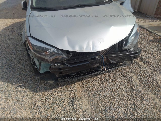 Photo 5 VIN: 2T1BURHE8FC256547 - TOYOTA COROLLA 