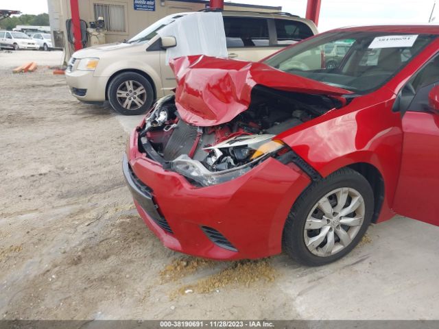 Photo 5 VIN: 2T1BURHE8FC288219 - TOYOTA COROLLA 